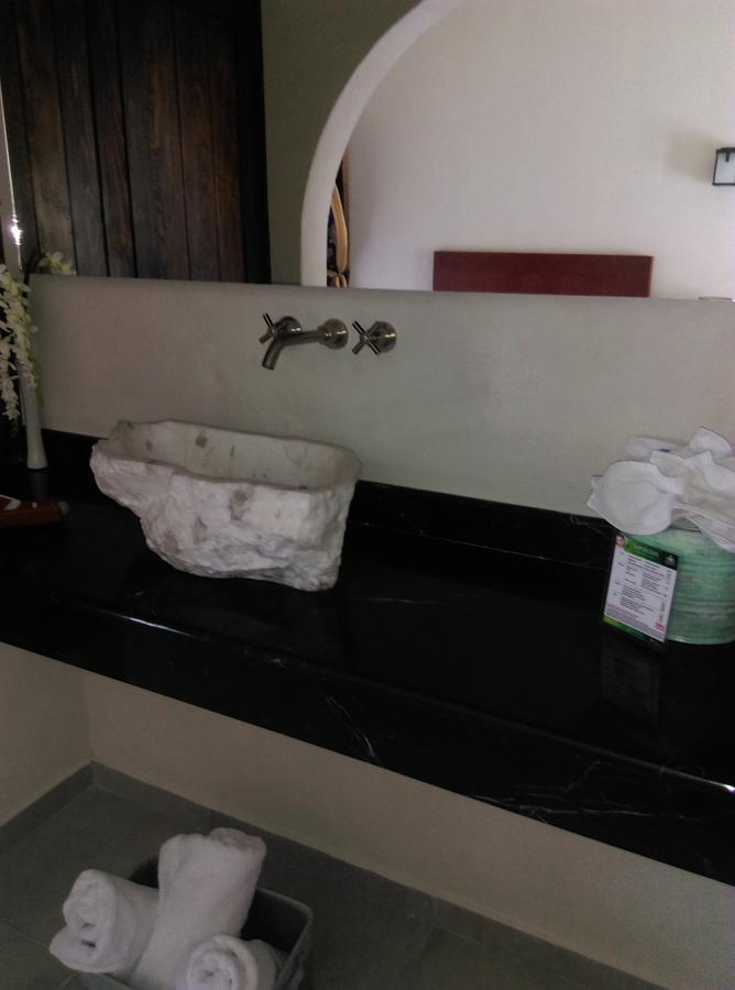 Don Faustino Hotel *